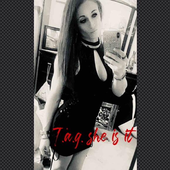 Meet your Posh Ambassador , Tori - Picture 14 of 15